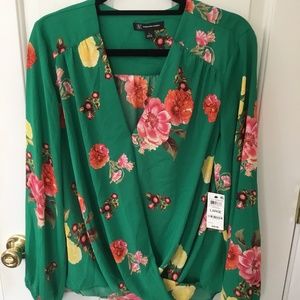 INC INTERNATIONAL CONCEPTS GreenFloral Blouse, Size Large, NWT
